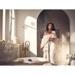 Moen Cia Floor Mounted Tub Filler With Built-In Diverter - Includes Hand Shower -Bathroom Sales Store moen 615 alternate image 10