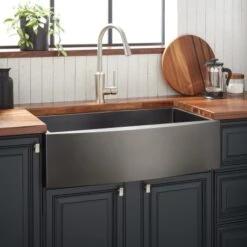 Atlas 33" Farmhouse Single Basin Stainless Steel Kitchen Sink