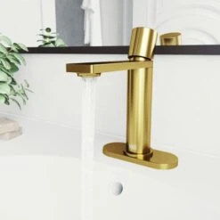 VIGO Halsey 1.2 GPM Single Hole Bathroom Faucet With Escutcheon -Bathroom Sales Store vigo vg01045k1 alternate view 10